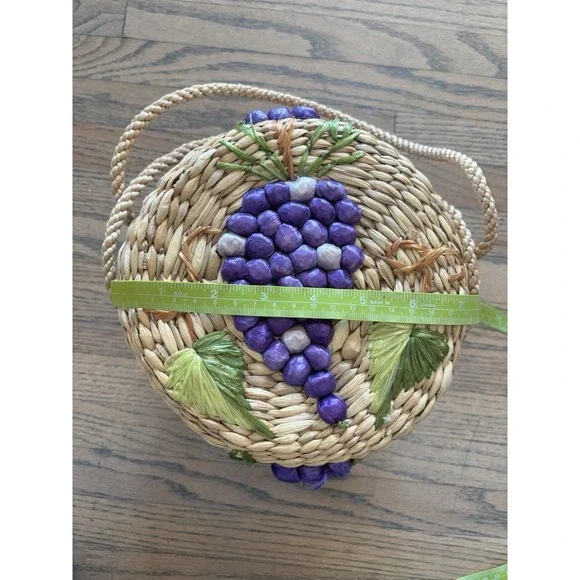 Vintage‎ Wicker Purple Grapes Basket Handbag Made In Philippines - Picture 11 of 12